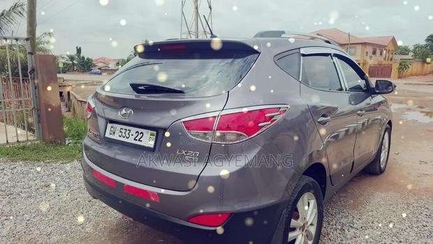 Hyundai Tucson 2013 Gray
