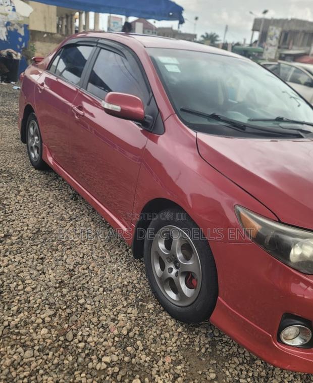 Toyota Corolla S 4dr Sedan (1.8L 4cyl 4A) 2013 Red