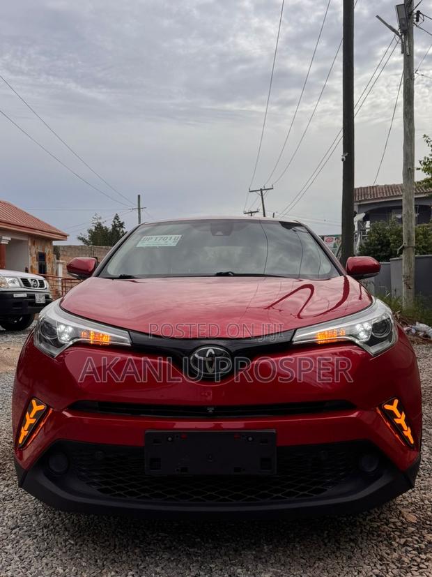 Toyota C-HR XLE FWD 2020 Red