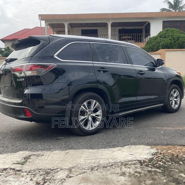 Toyota Highlander 2016 Black