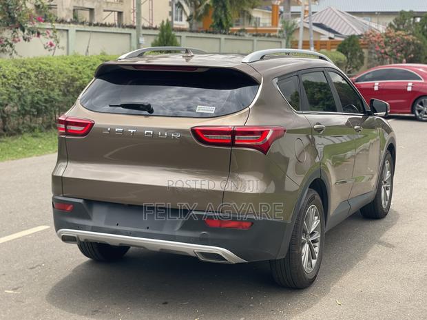 Jetour X70 1.5 7-Seater FWD 2019 Brown