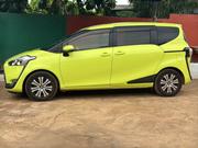 Toyota Sienta 2015 Yellow for sale
