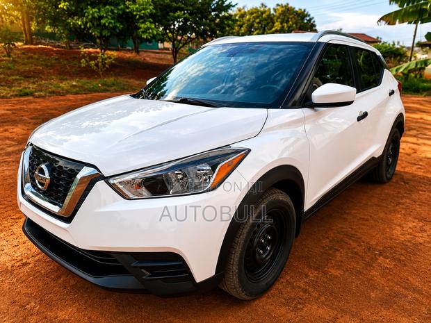 Nissan Kicks S 2018 White