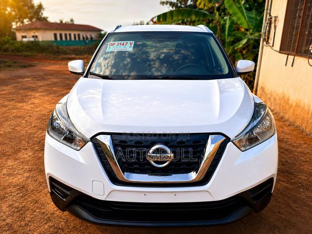 Nissan Kicks S 2018 White