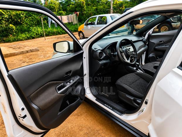 Nissan Kicks S 2018 White