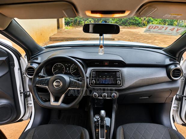 Nissan Kicks S 2018 White