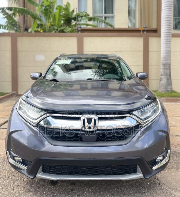 Honda CR-V Touring AWD 2019 Gray