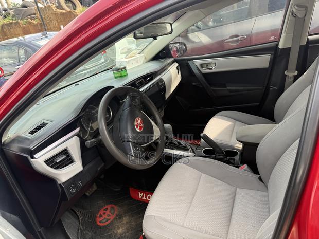 Toyota Corolla 2014 Red