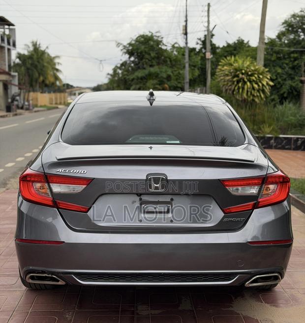 Honda Accord 2021 Silver