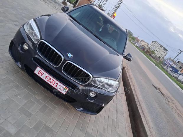 BMW X5 xDrive35d AWD (3.0L 6cyl 8A) 2017
