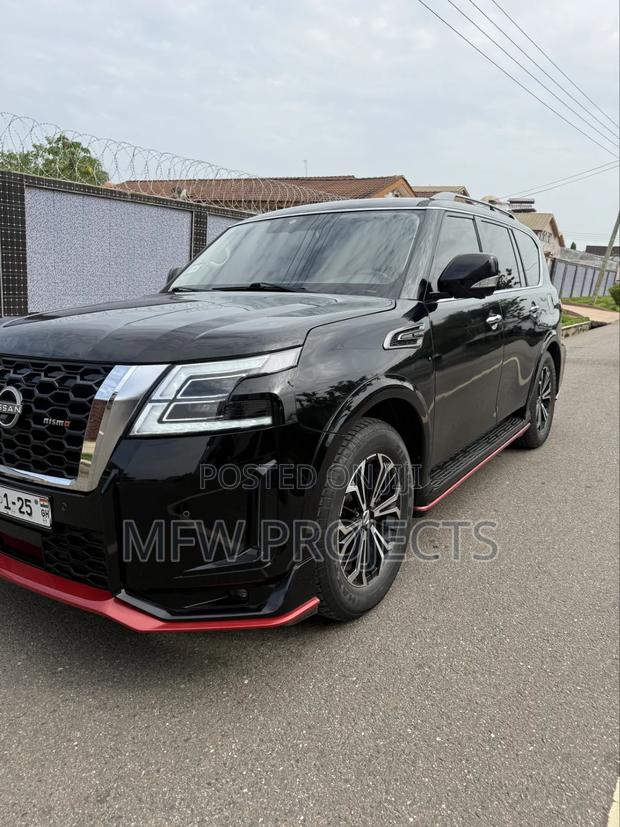 Nissan Patrol 2020 Black