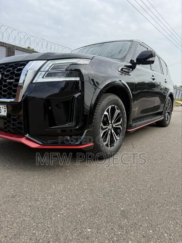 Nissan Patrol 2020 Black