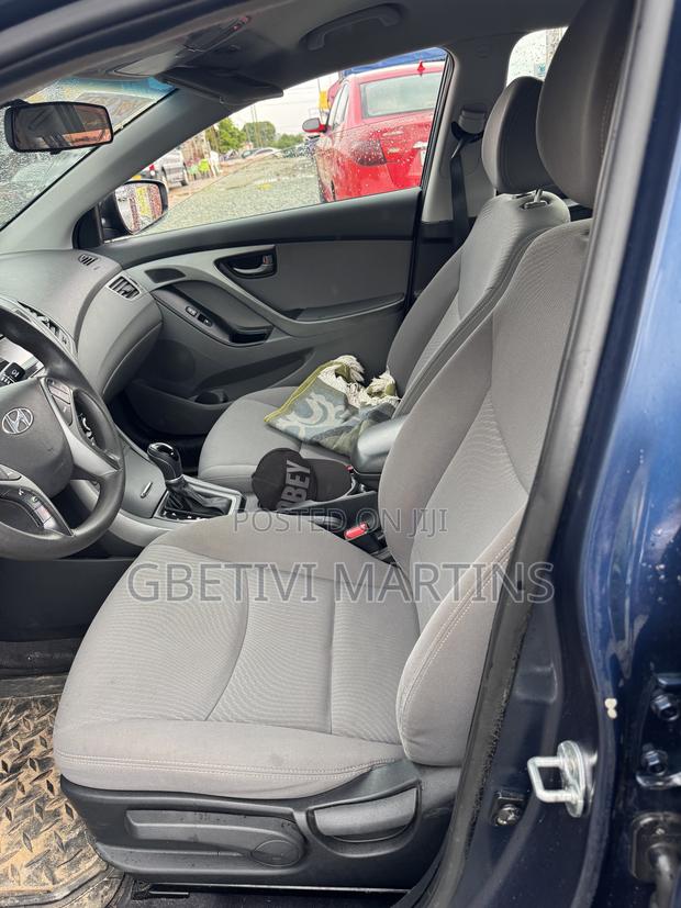 Hyundai Elantra 2016 Blue