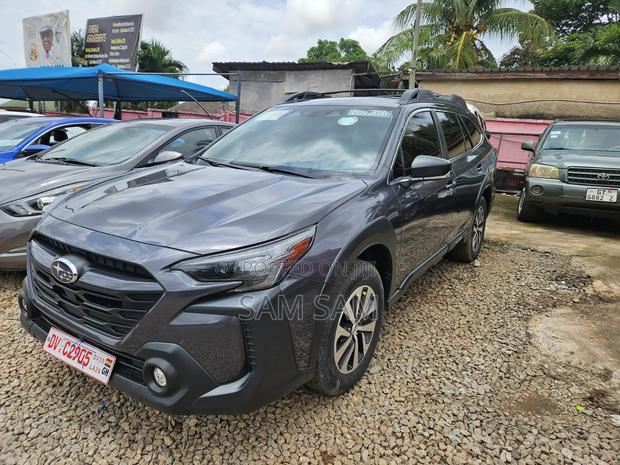 Subaru Outback 2024 Gray
