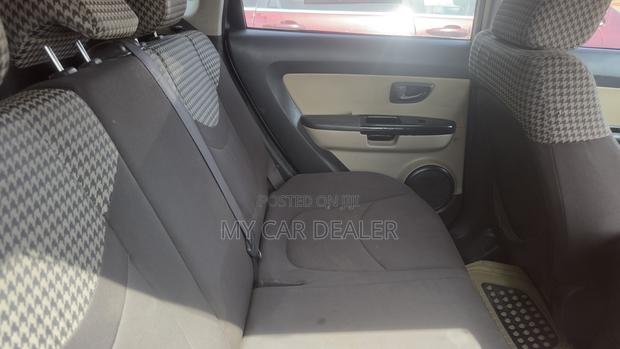 Kia Soul 4dr Wagon (1.6L 4cyl 6A) 2015 White