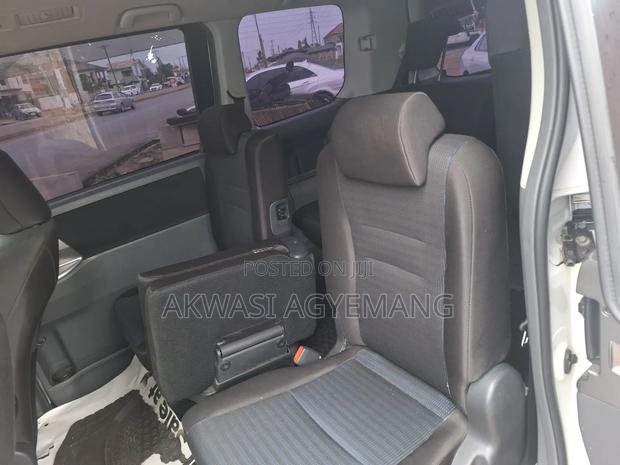Toyota Voxy 2012 White