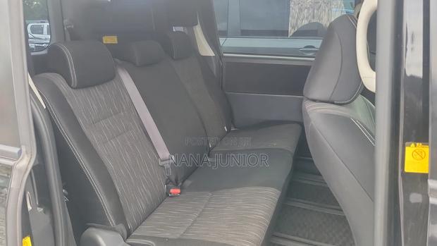 Toyota Voxy 2012 Black