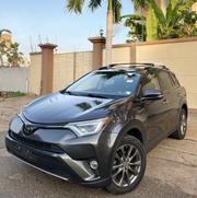 Toyota RAV4 Limited 4dr SUV AWD (2.5L 4cyl 6A) 2018 Gray for sale
