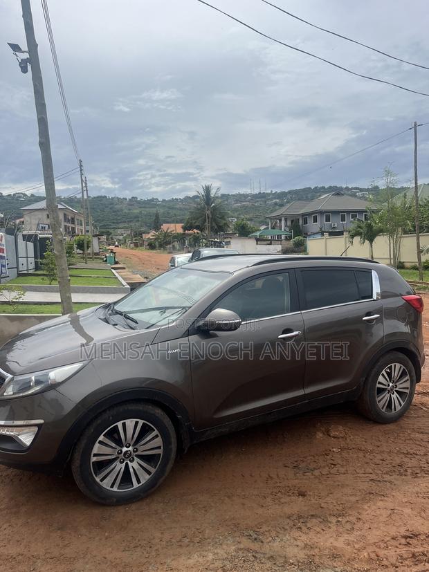 Kia Sportage LX 4dr SUV (2.4L 4cyl 6A) 2012 Beige