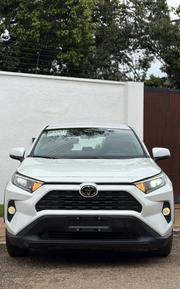 Toyota RAV4 2021 White for sale