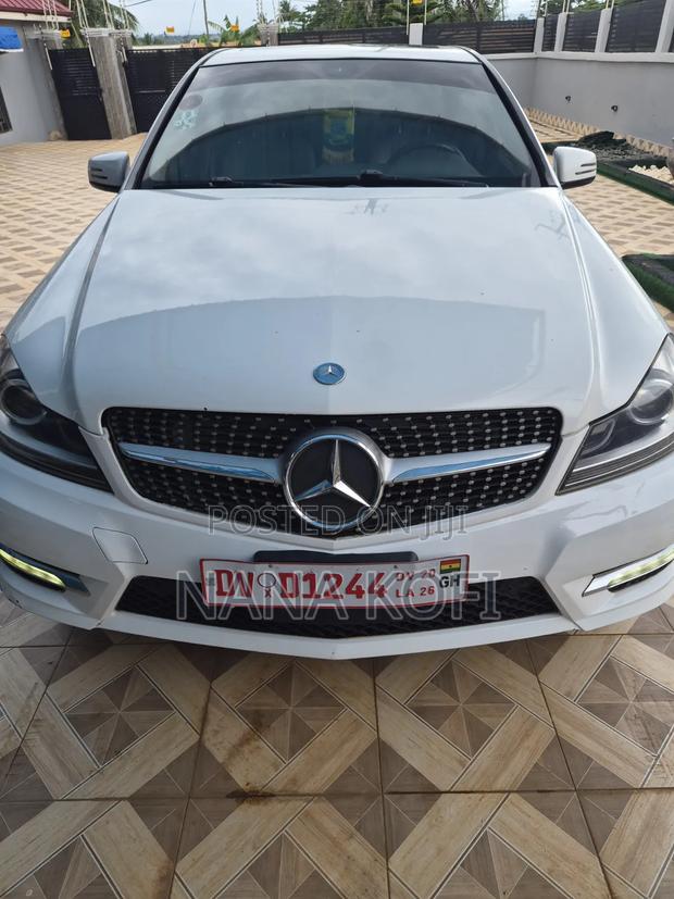 Mercedes-Benz C250 2014 White