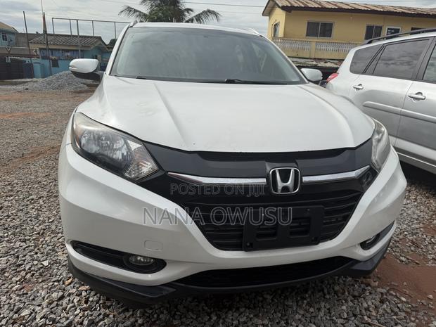 Honda HR-V 4dr SUV (1.5L 4cyl CVT) 2016 White