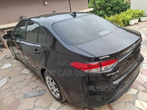 Toyota Corolla LE 2021 Black