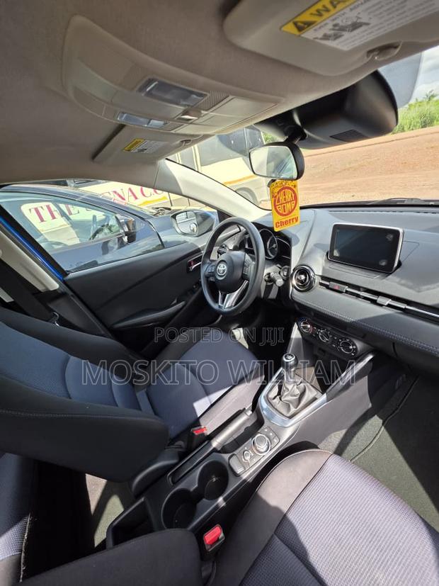 Toyota Yaris iA 1.5 FWD 2017 Blue