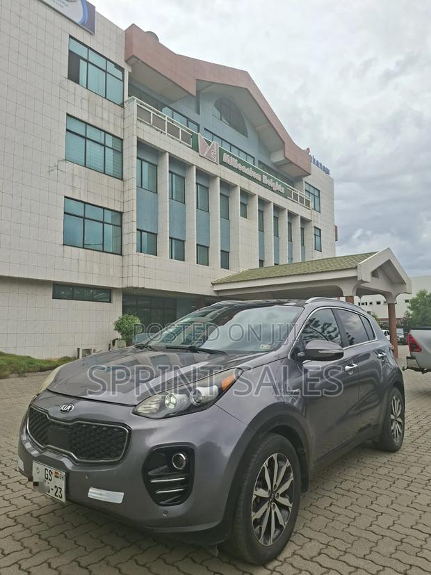 Kia Sportage EX 4dr SUV (2.4L 4cyl 6A) 2017 Gray