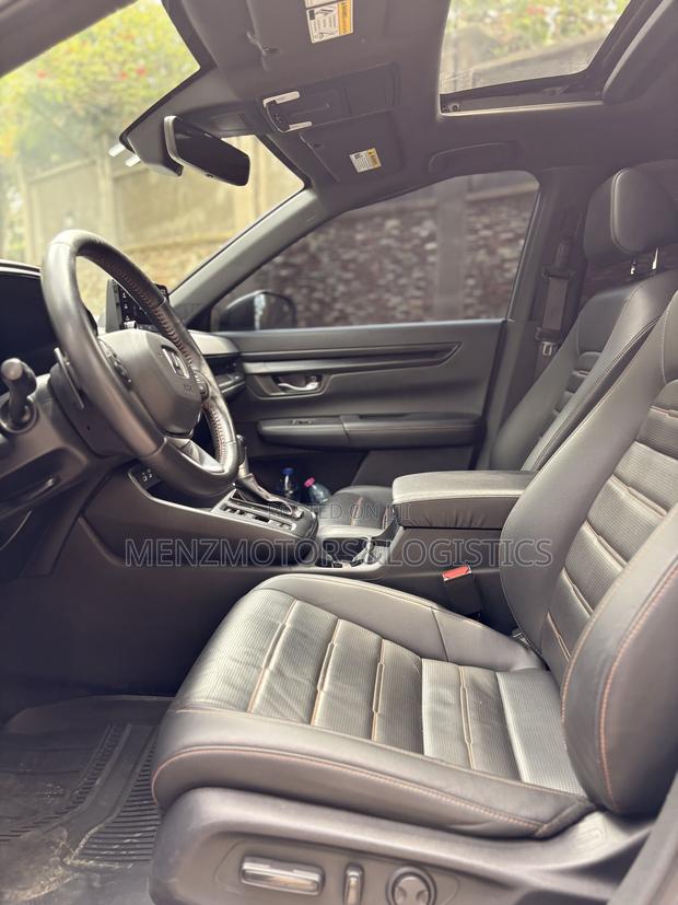 Honda CR-V Hybrid 2024 Gray