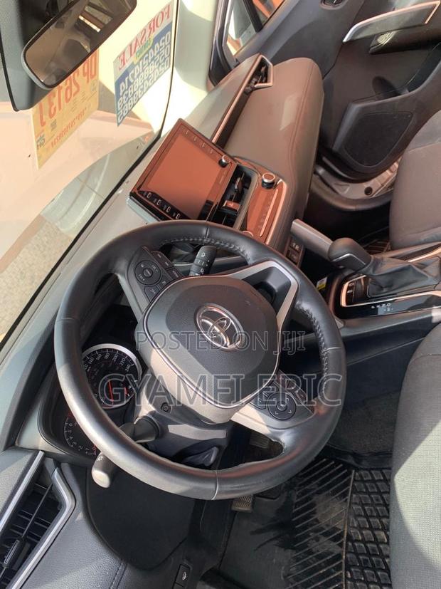 Toyota Corolla Cross 2022 Gray
