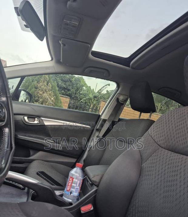 Honda Civic 2015 White