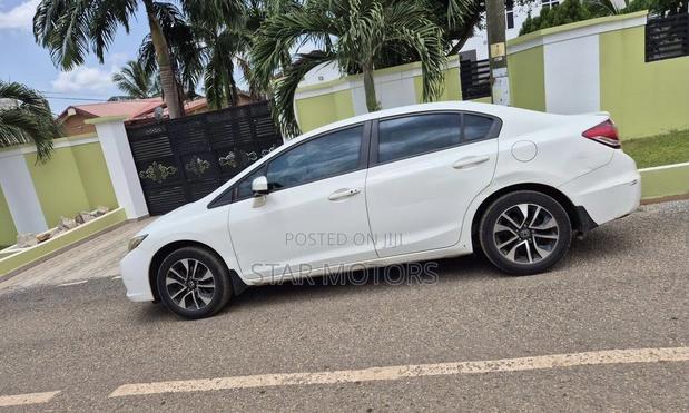 Honda Civic 2015 White