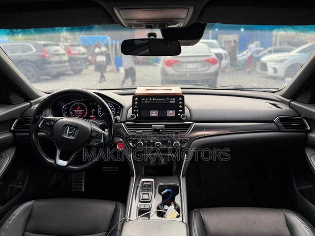 Honda Accord Sport 2.0T 2018 Black