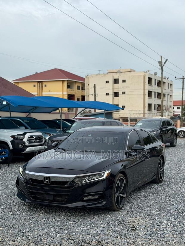Honda Accord Sport 2.0T 2018 Black