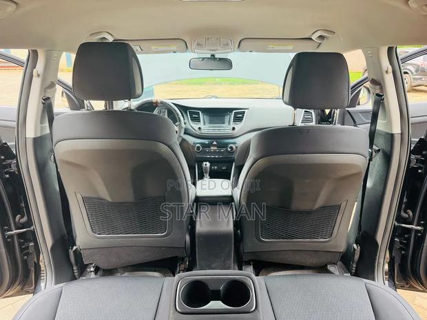 Hyundai Tucson Limited AWD 2018 Black