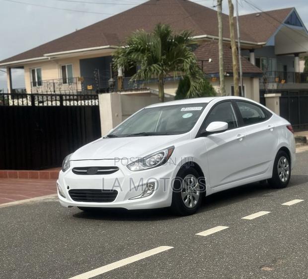 Hyundai Accent 2016 White