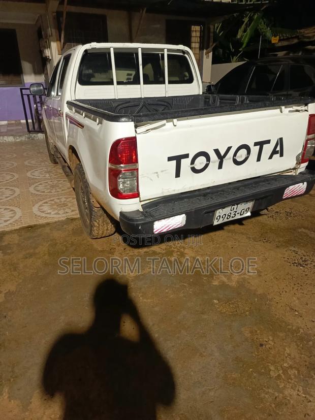 Toyota Hilux 2.7 VVT-i 4X4 SRX 2009 White