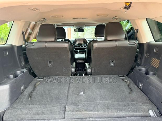 Toyota Highlander 2021 Black