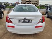 Nissan Versa 1.6 SV 2013 White for sale