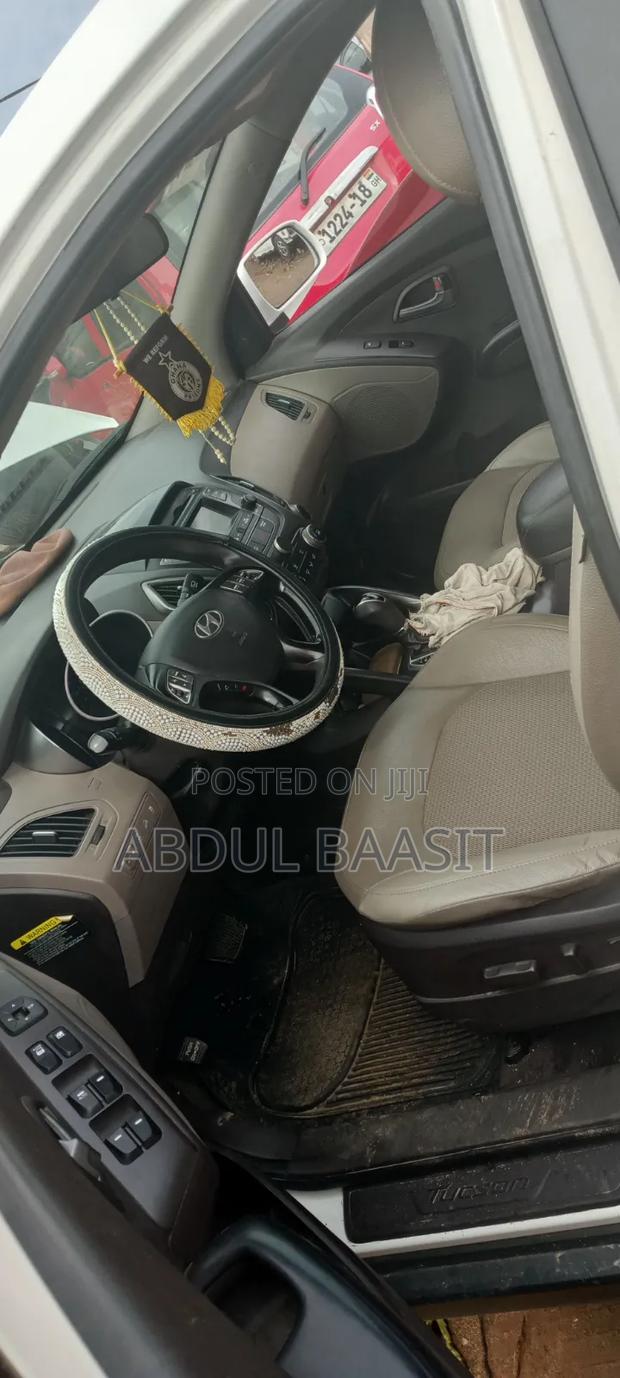 Hyundai Tucson Limited AWD 2015 White