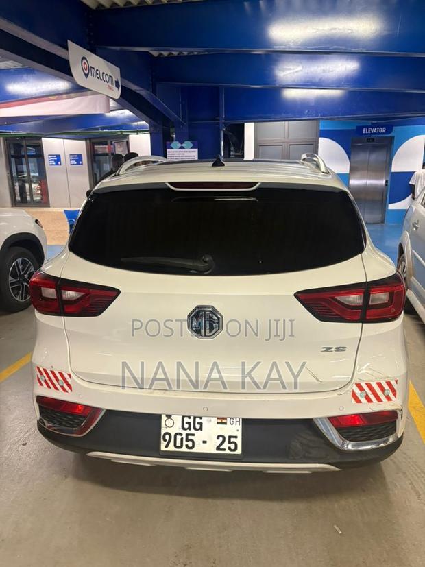 MG ZS 2019 White