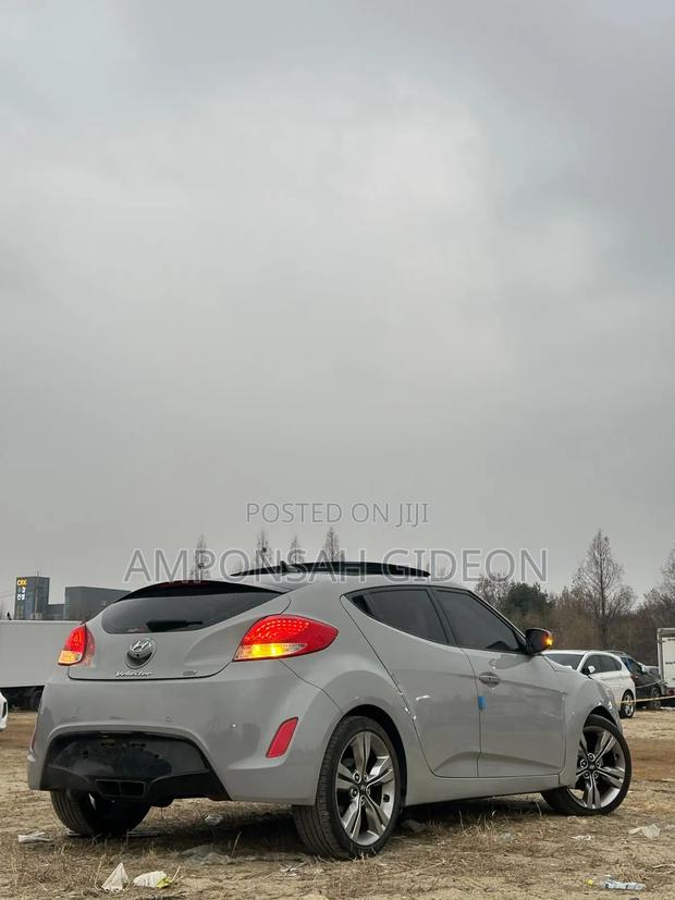 Hyundai Veloster 2016