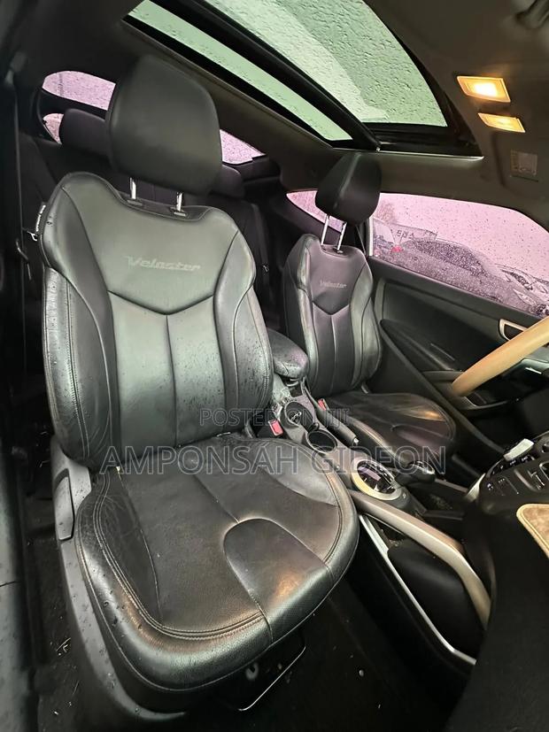 Hyundai Veloster 2016