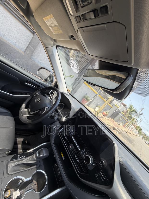 Toyota Highlander XLE AWD 2023 Blue