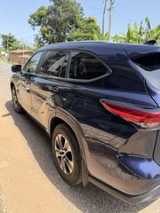 Toyota Highlander XLE AWD 2023 Blue for sale