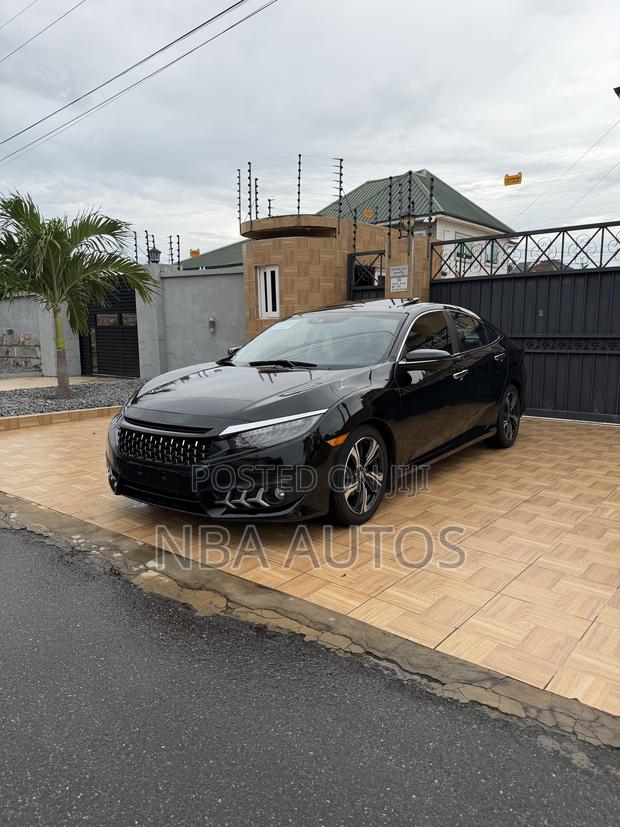 Honda Civic Touring 4dr Sedan (1.5L 4cyl) 2017 Black