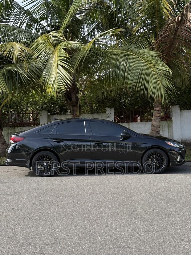 Hyundai Sonata Sport 2019 Black