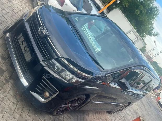 Toyota Voxy 2016 Black