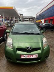 Toyota Vitz 2010 Green for sale